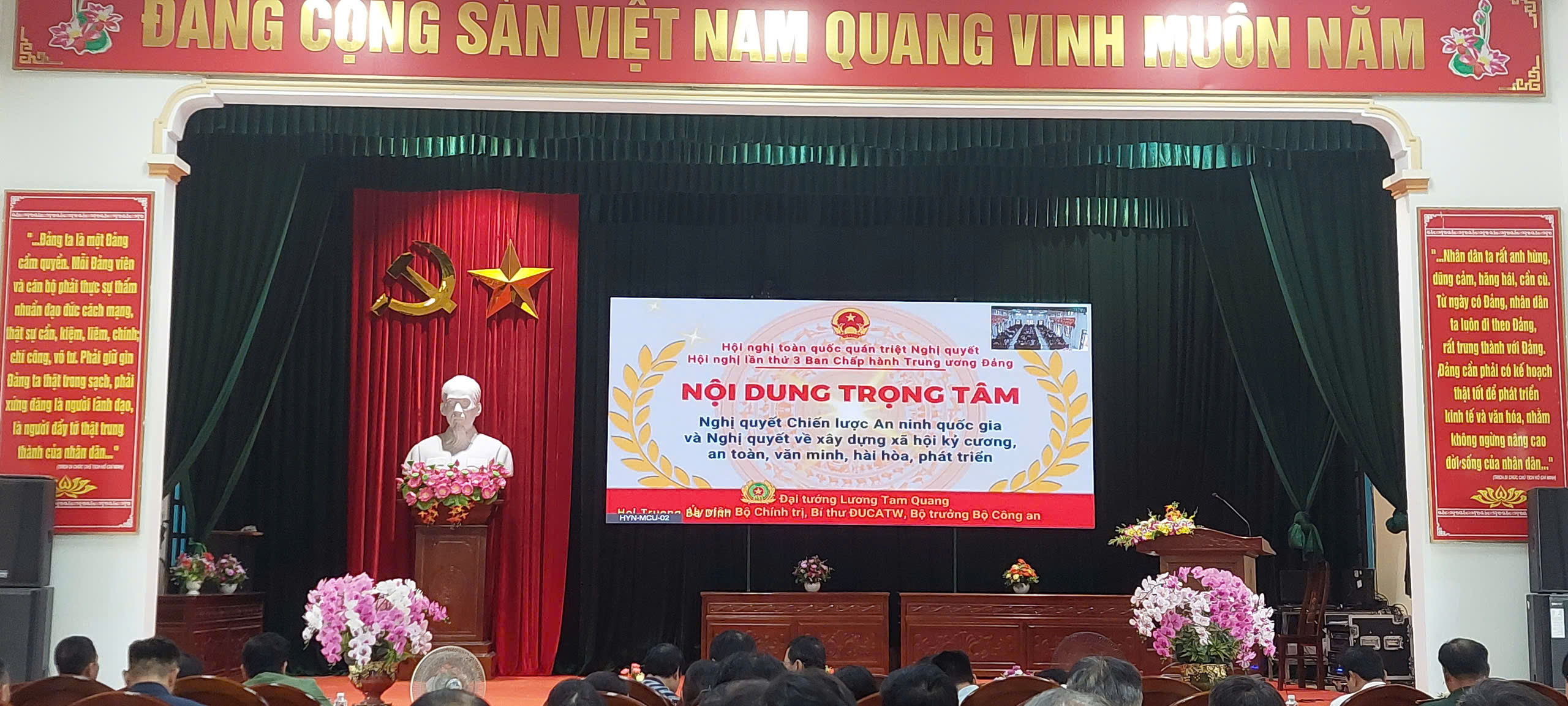 XÃ NAM THÁI NINH THAM DỰ HỘI NGHỊ TOÀN QUỐC NGHIÊN CỨU, HỌC TẬP, QUÁN TRIỆT VÀ TRIỂN KHAI THỰC HIỆN NGHỊ QUYẾT HỘI NGHỊ LẦN THỨ BA BAN CHẤP HÀNH TRUNG ƯƠNG ĐẢNG KHÓA XIV