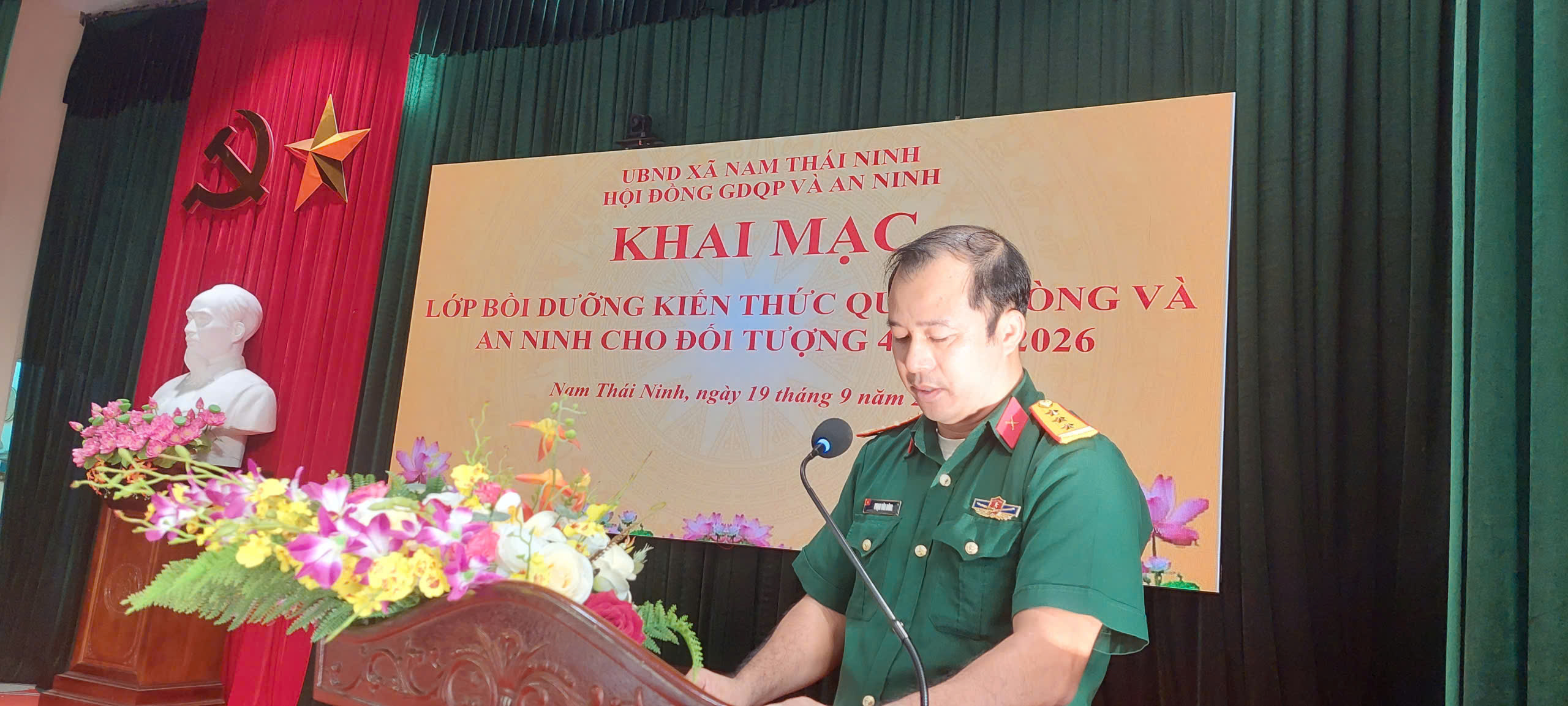 NAM THÁI NINH KHAI MẠC LỚP BỒI DƯỠNG KIẾN THỨC QUỐC PHÒNG VÀ AN NINH ĐỐI TƯỢNG 4, LỚP THỨ NHẤT
