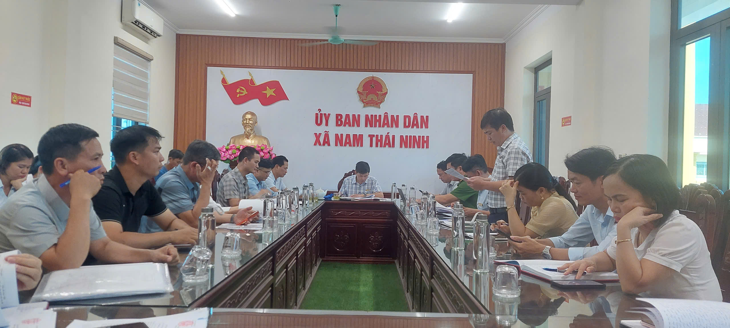 UBND XÃ NAM THÁI NINH GIAO BAN, TRIỂN KHAI NHIỆM VỤ TRỌNG TÂM THÁNG 10 NĂM 2026