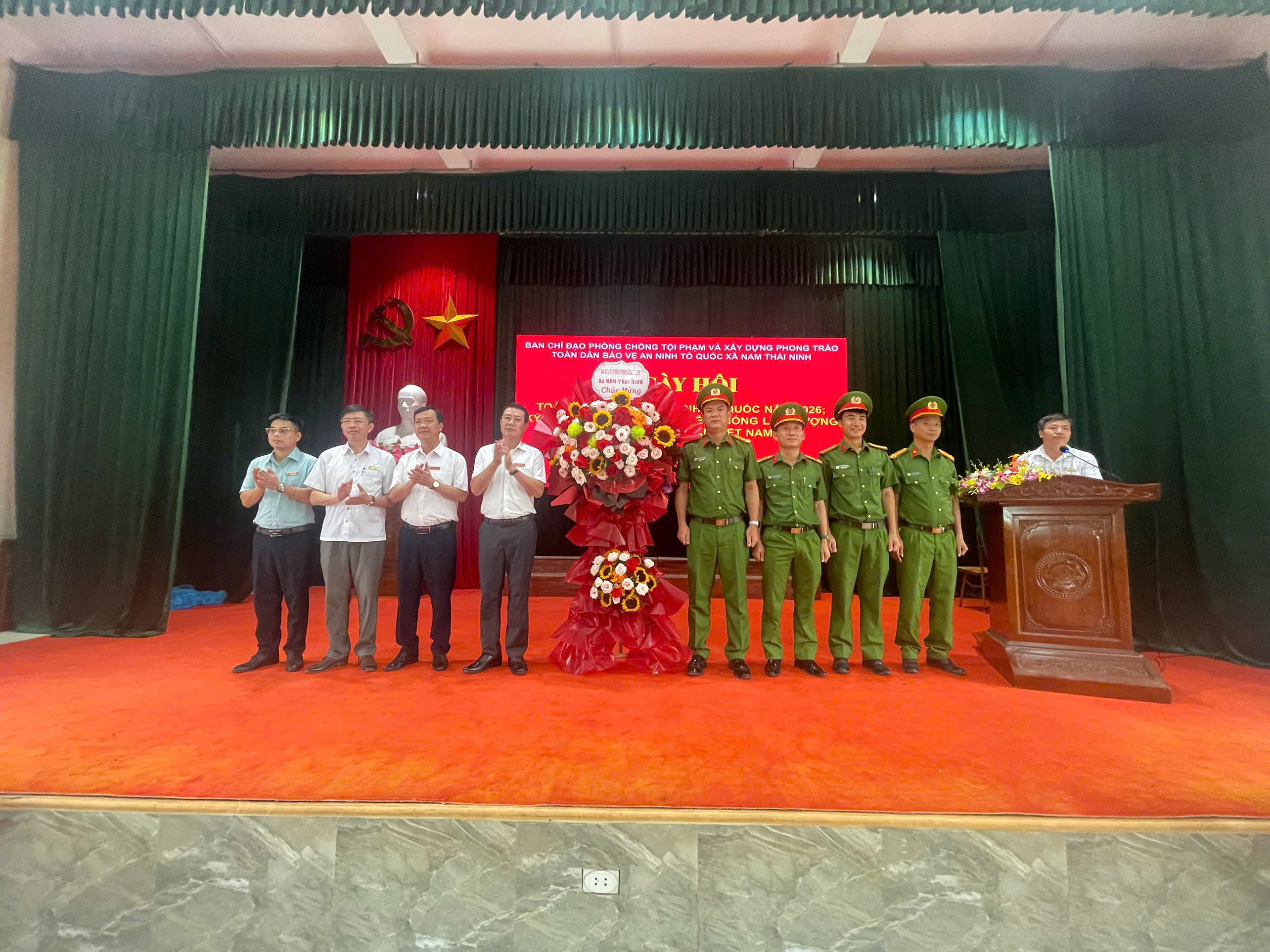 XÃ NAM THÁI NINH TỔ CHỨC NGÀY HỘI TOÀN DÂN BẢO VỆ AN NINH TỔ QUỐC NĂM 2026; KỶ NIỆM 81 NĂM NGÀY TRUYỀN THỐNG LỰC LƯỢNG CÔNG AN NHÂN DÂN VIỆT NAM