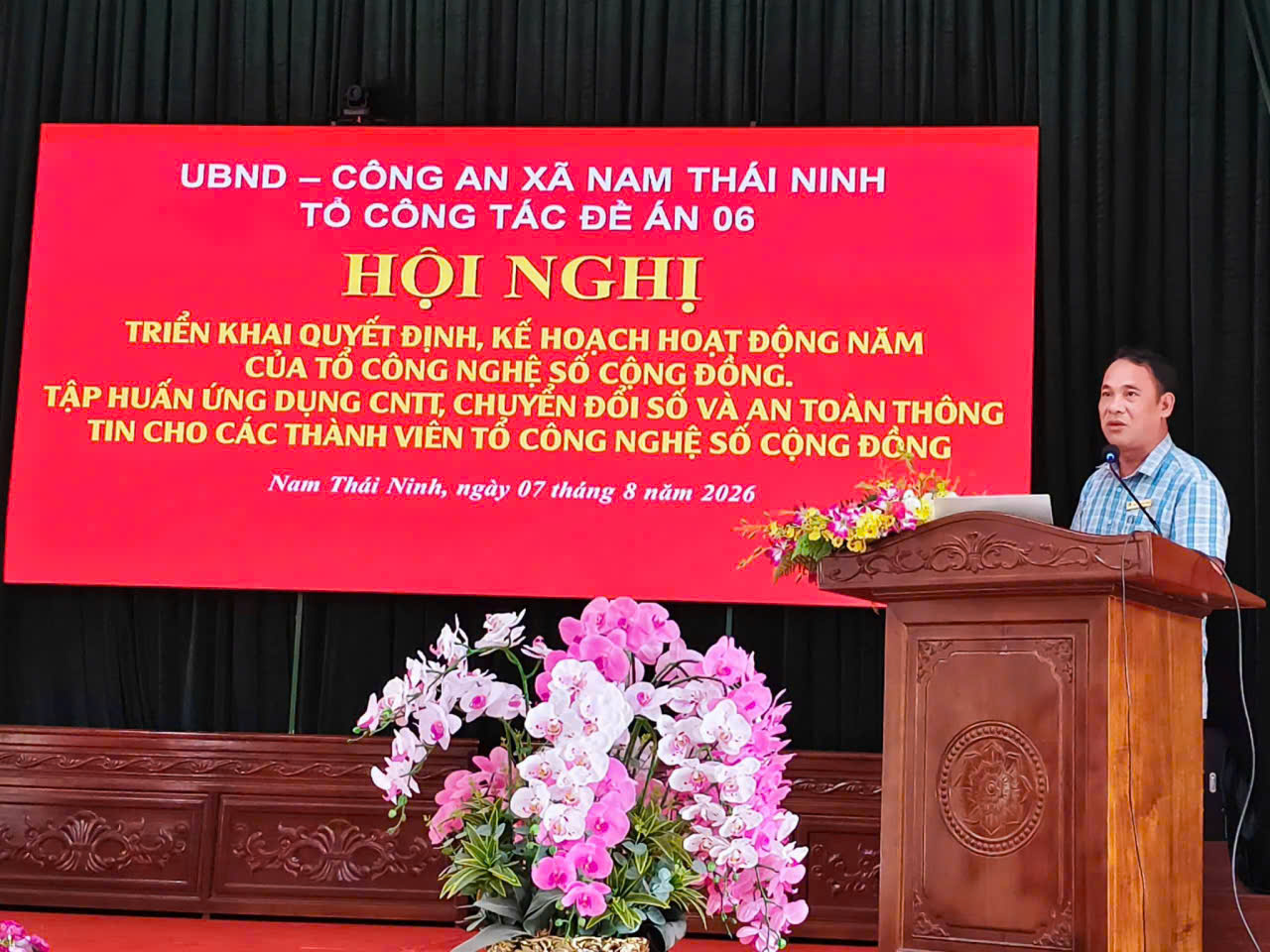 XÃ NAM THÁI NINH TRIỂN KHAI HOẠT ĐỘNG TỔ CÔNG NGHỆ SỐ CỘNG ĐỒNG, TẬP HUẤN ỨNG DỤNG CÔNG NGHỆ THÔNG TIN, CHUYỂN ĐỔI SỐ VÀ AN TOÀN THÔNG TIN