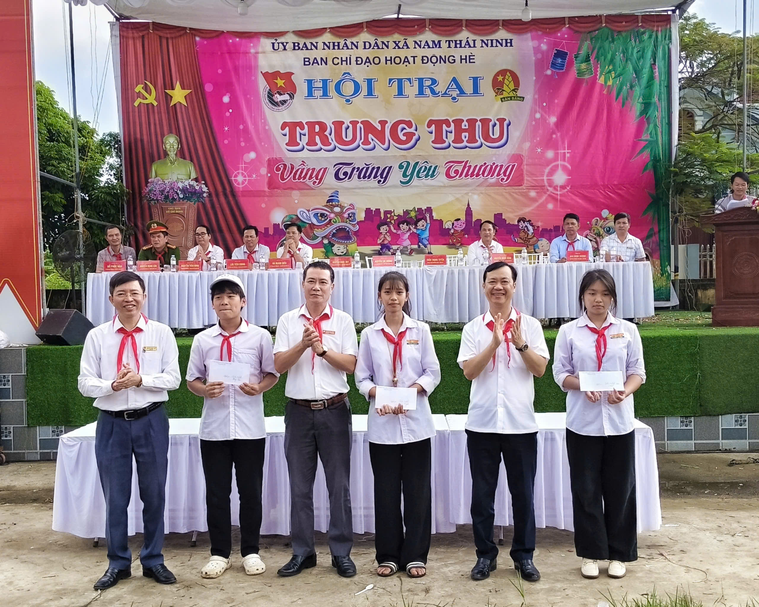 NAM THÁI NINH BẾ MẠC HỘI TRẠI HÈ – VUI TẾT TRUNG THU NĂM 2026