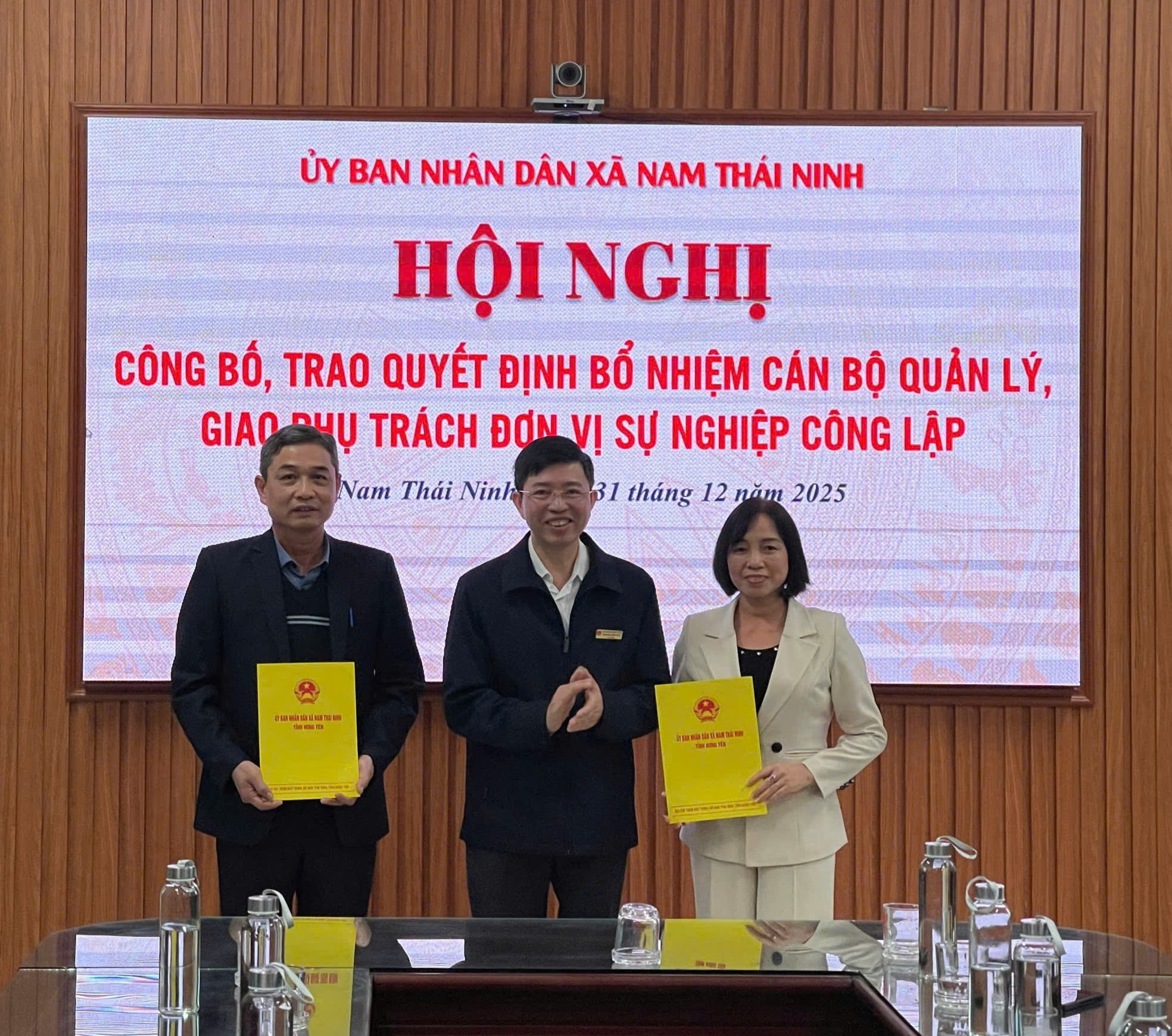 UBND XÃ NAM THÁI NINH CÔNG BỐ QUYẾT ĐỊNH BỔ NHIỆM VÀ GIAO PHỤ TRÁCH ĐƠN VỊ SỰ NGHIỆP